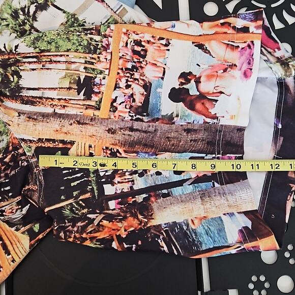 Ecko UNLTD Y2K Hotel Pool Scene Print Swim Board Shorts Men's 40 FLAWS - Picture 12 of 14